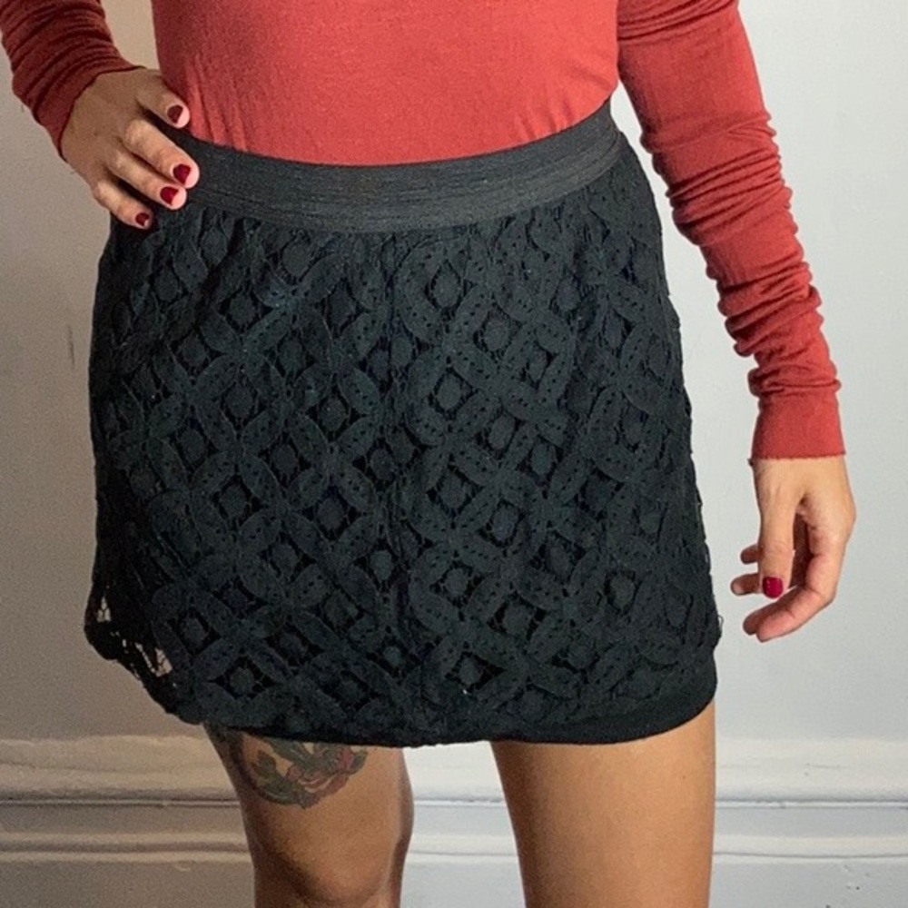 🔥Black lace skirt
